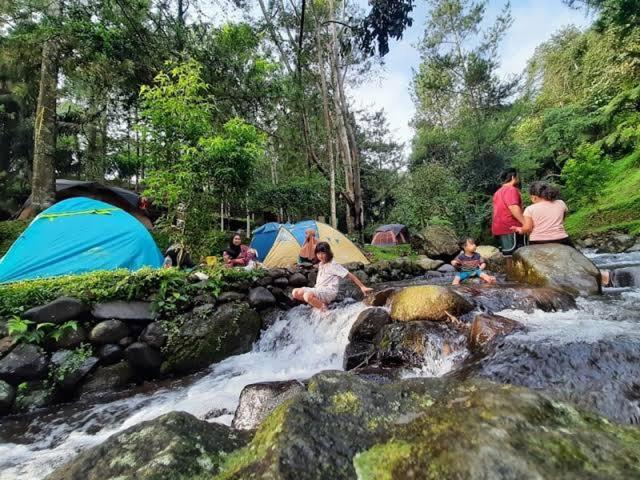 Tapian Ratu Camp Real Bukittinggi Ngoại thất bức ảnh