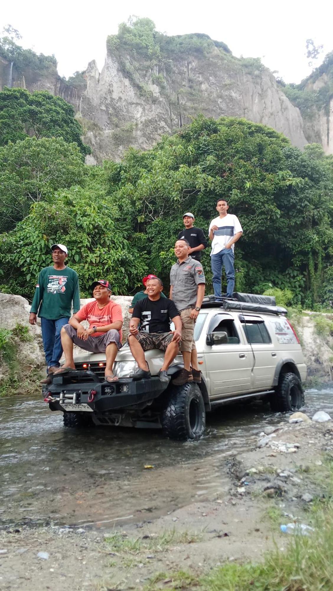 Tapian Ratu Camp Real Bukittinggi Ngoại thất bức ảnh