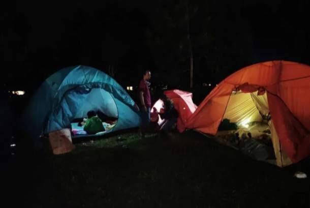 Tapian Ratu Camp Real Bukittinggi Ngoại thất bức ảnh
